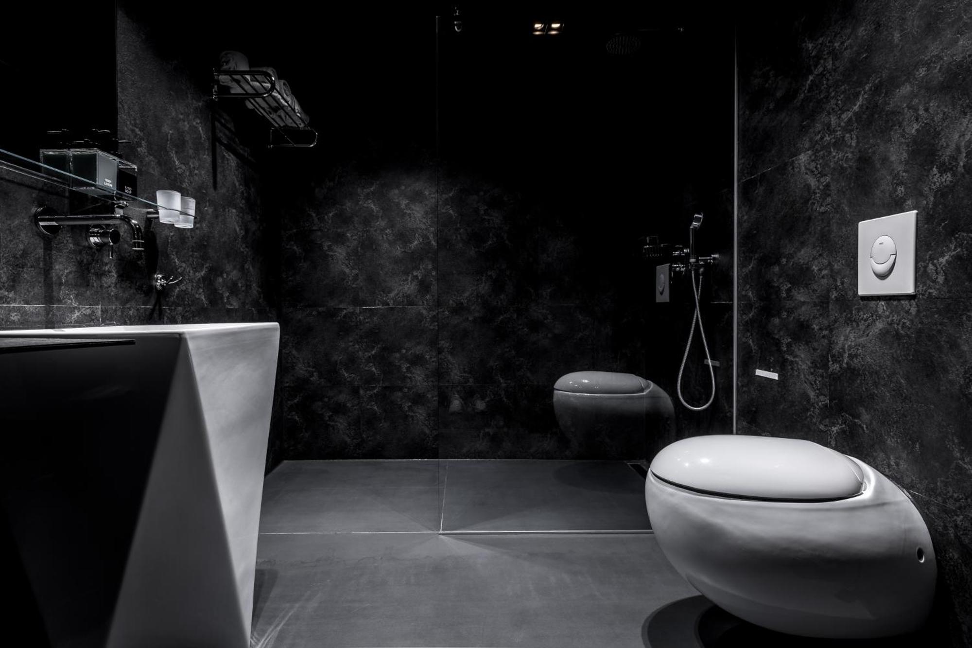 Black Superior Loft